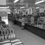 Six great photos of Woolworths in south Essex when pick ‘n’ mix was 16p