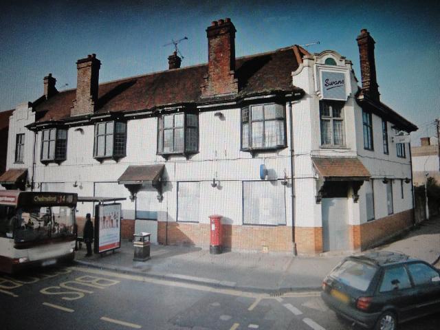 New name - the White Swan was situated on Broadway, Wickford, and became a disco venue named Swans before shutting and reopening as the Swan