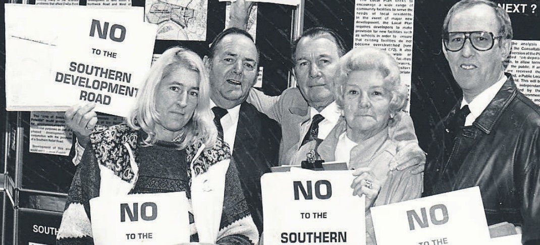 Disapproval - Canvey residents bid to stop the Southern Development Road and Retail Park proposals in 1993