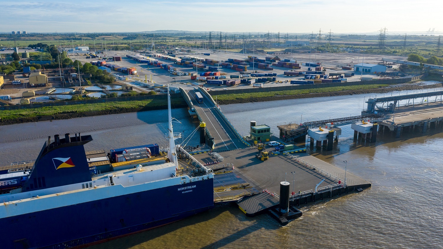Expanding - Tilbury docks