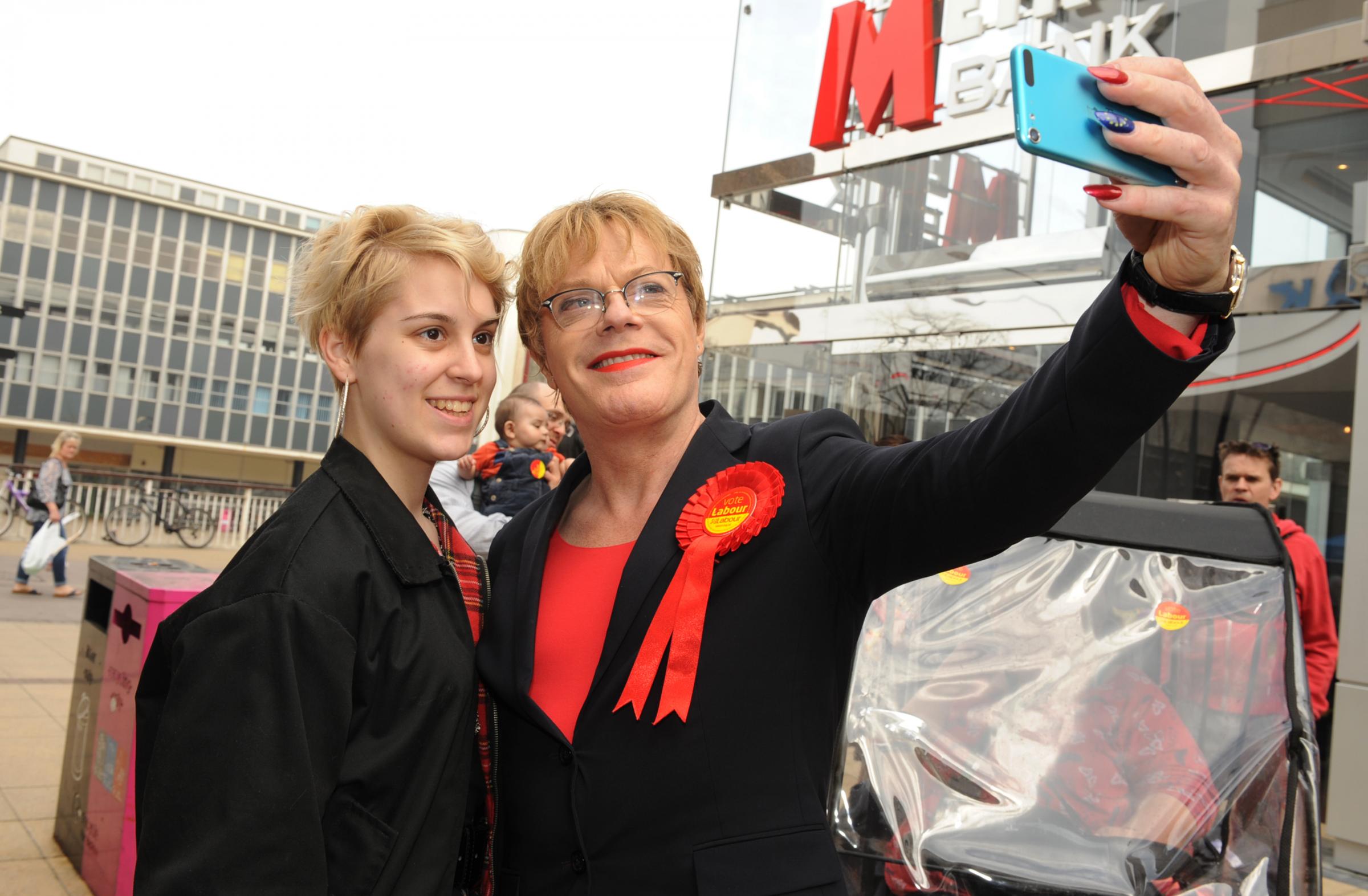 amous face - Eddie Izzard, taking a selfie with Basildon resident Kirsty Pigrum, urges residents to vote for Mike Le Surf in the elections held in 2015