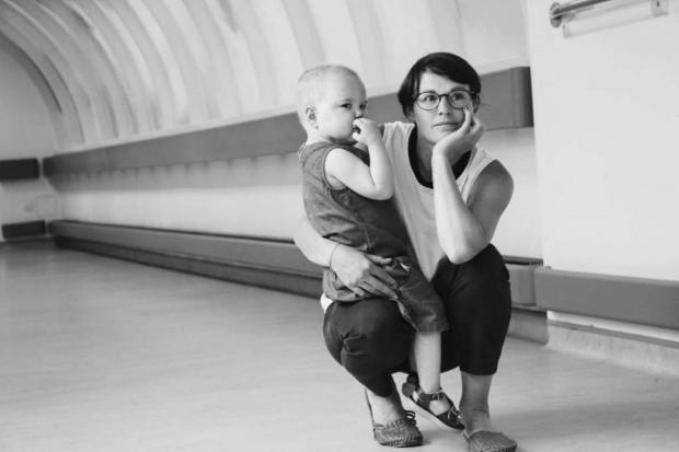 Echo: Katie avec sa fille pendant son traitement contre le cancer