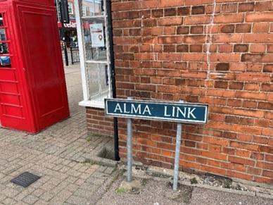 Echo: Alma Link - should this road be named Shackleton Link?