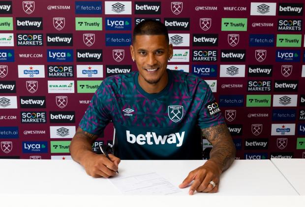 Echo: Areola joins West Ham on a 5-year deal