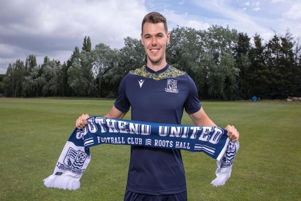 Louis Lomas has joined Southend United, Graham Whitby/Southend United.