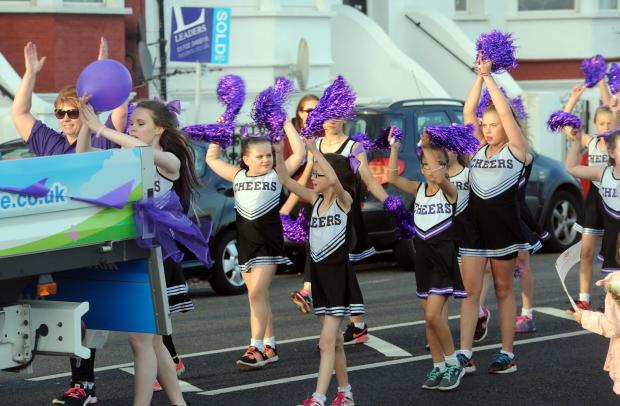 Echo: Southend Carnival .Friars school Shoebury cheerleaders.